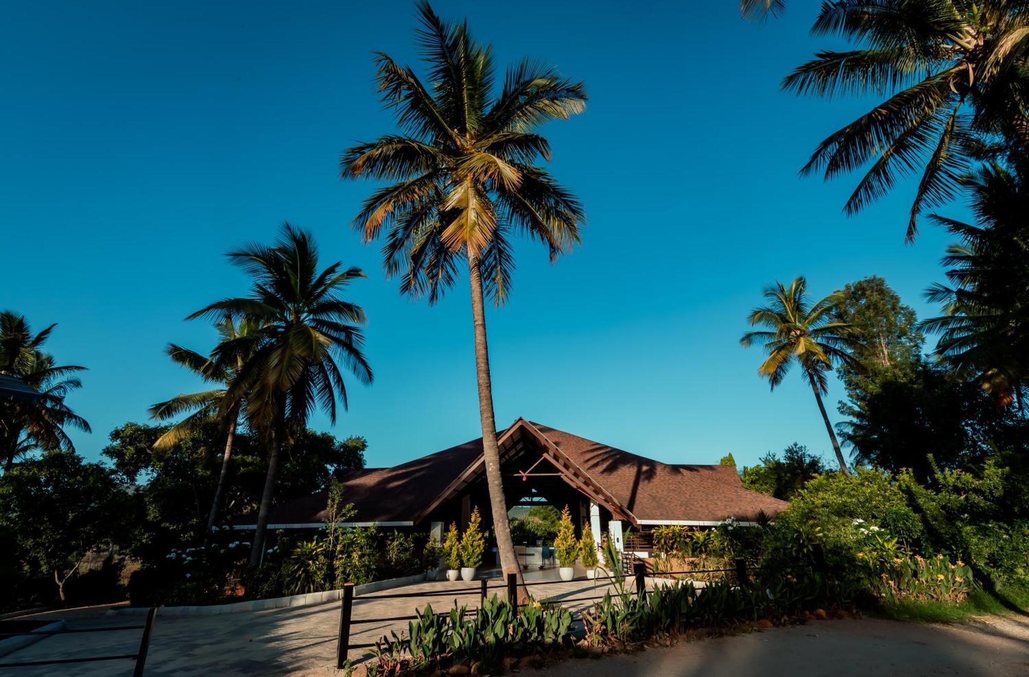 Commune18 Spa Resorts Chikmagalūr Buitenkant foto