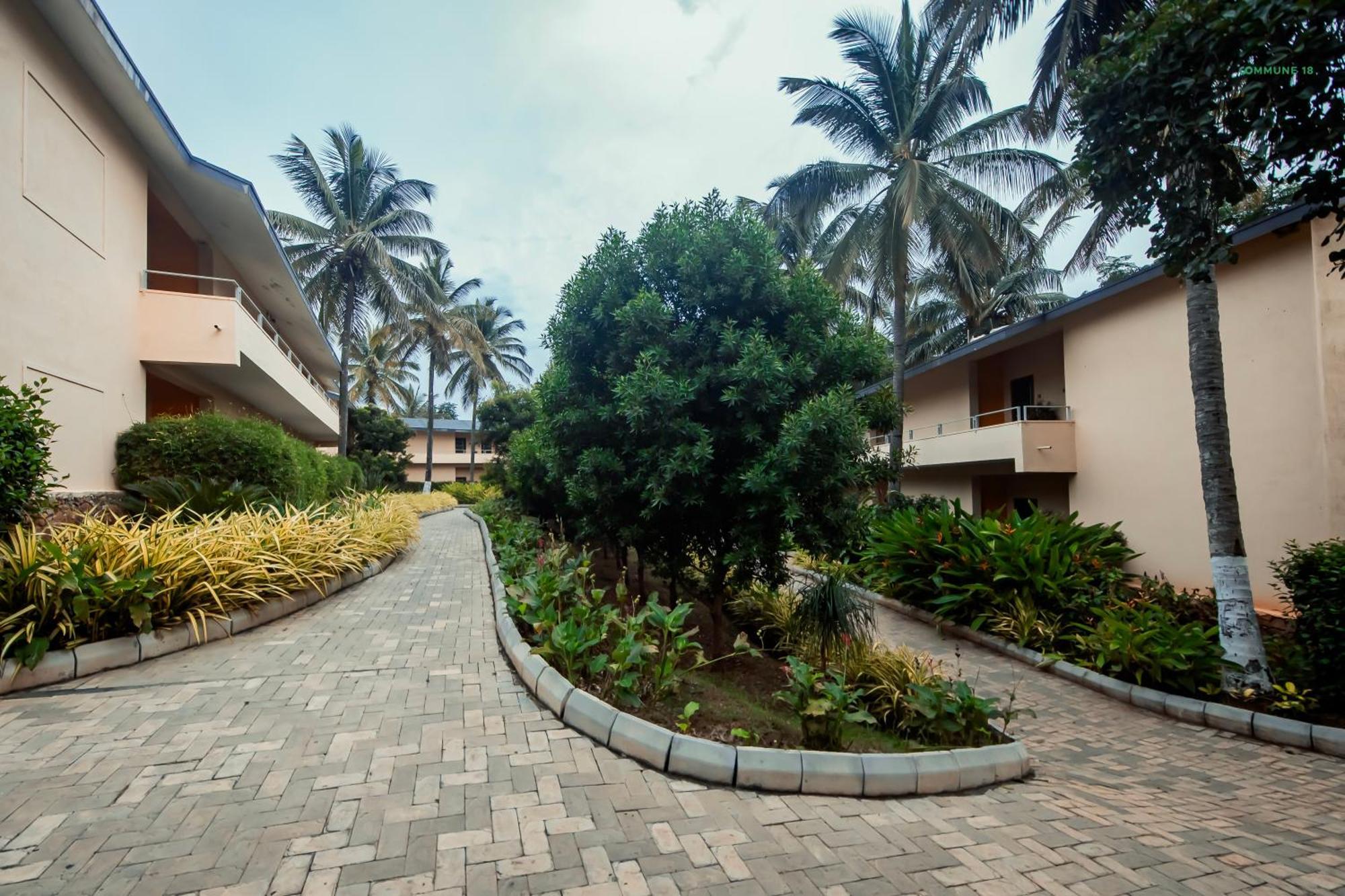 Commune18 Spa Resorts Chikmagalūr Buitenkant foto